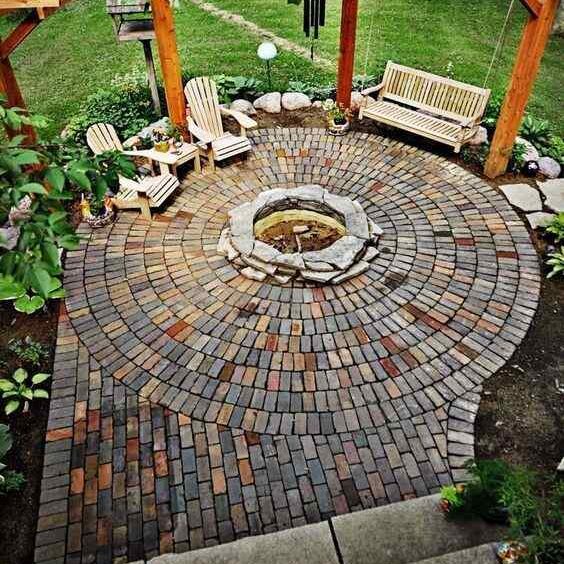 Circular Brick Pattern Centrepiece for small backyard patio