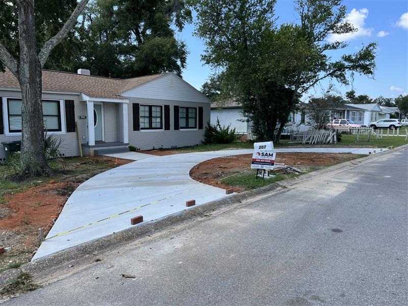 Half Circle Horseshoe Driveway