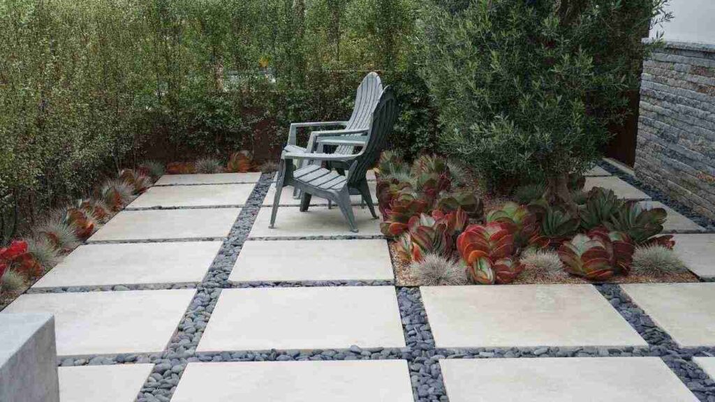 Stepping Stone Patio Floor