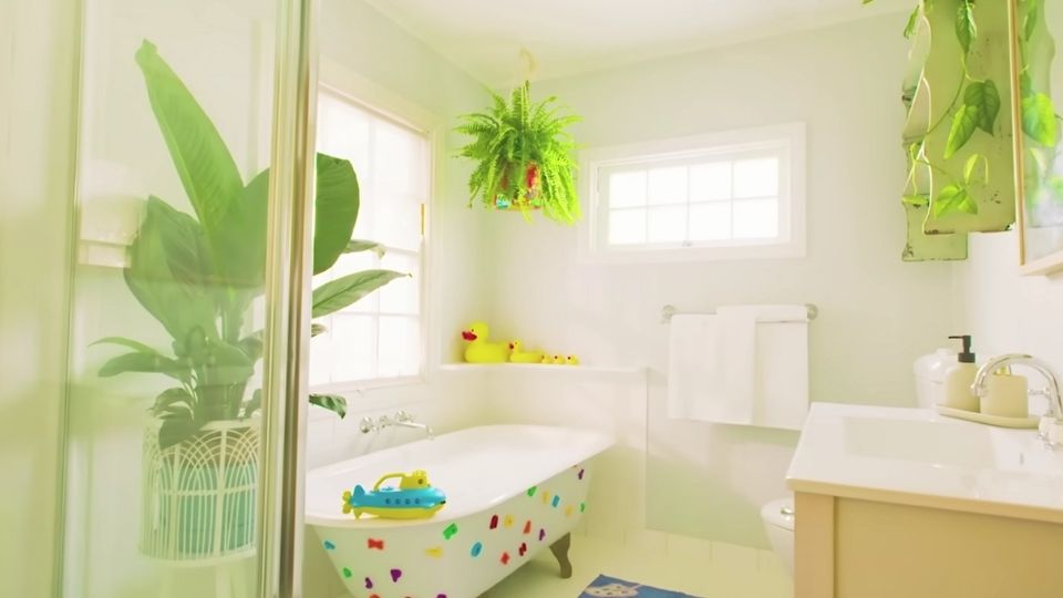 An Image of Bluey House Bathroom Area 