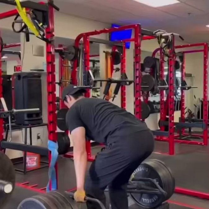 An Image of Shohei Ohtani in Gym 